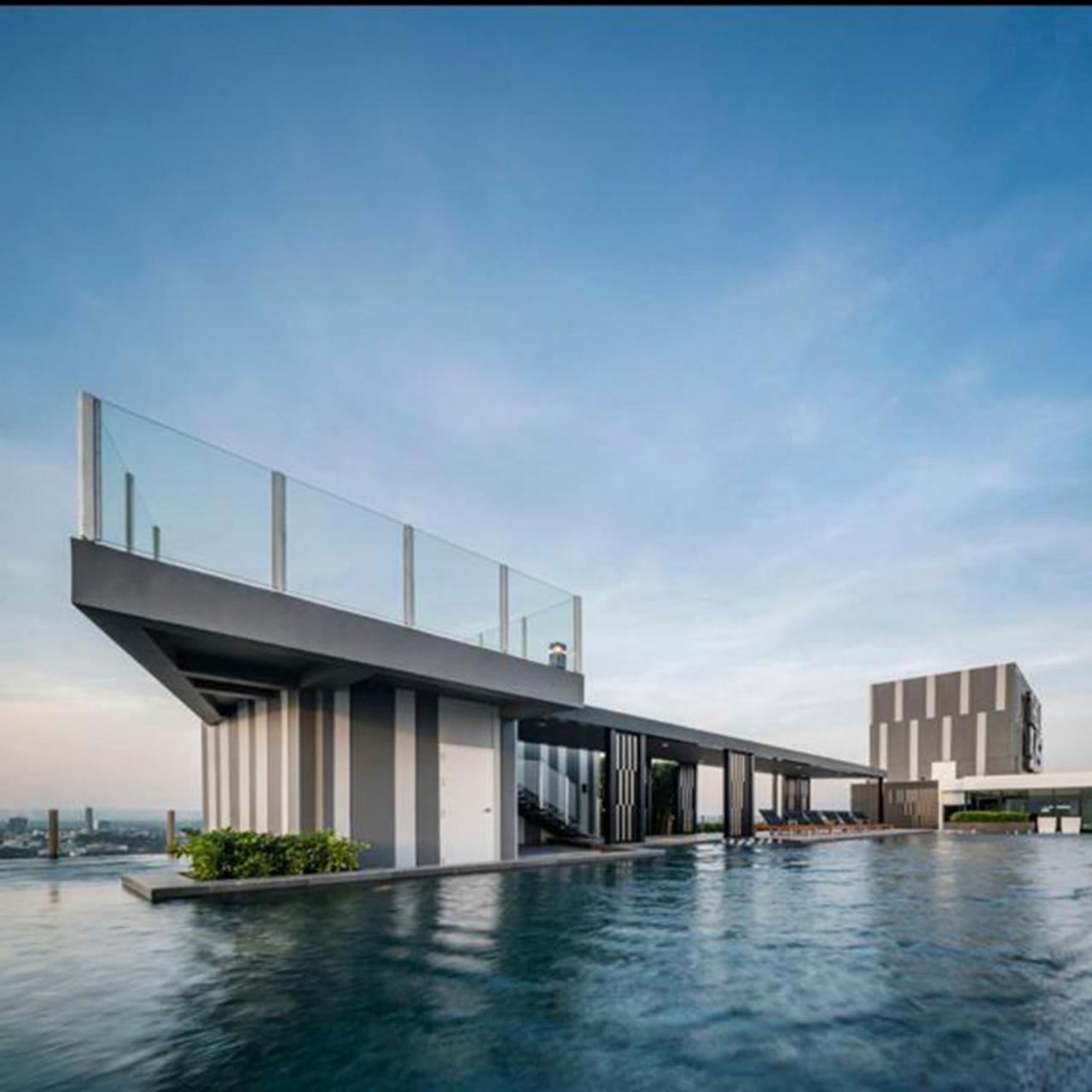 Central Pattaya Base Condo Экстерьер фото